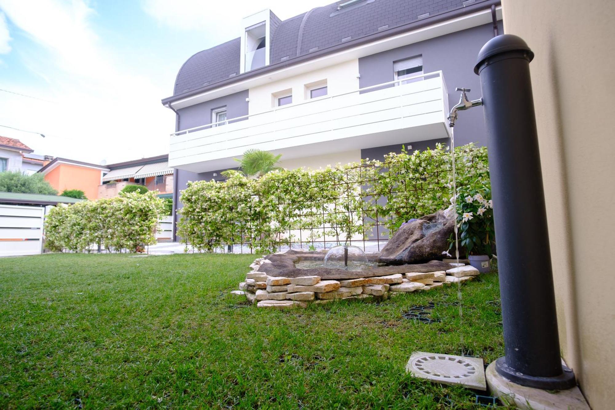Residence La Torre Appartamento Flower Free Parking Padova Exterior foto